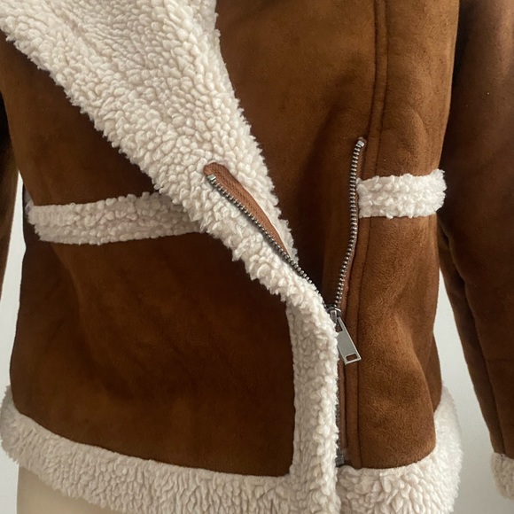 WINTER COAT AS SHOWN SIZE S 4-6🛍 - Picture 4 of 13